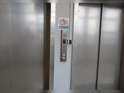 59-year-old Kerala man, stuck in hospital lift for 2 days, rescued - CNBC TV18