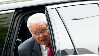 Corruption trial for New Jersey Sen. Robert Menendez begins with jury selection Monday