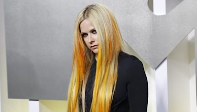 Avril Lavigne to release greatest hits album in June