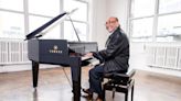 Eddie Palmieri se transporta "a otro mundo" cada vez que toca el piano