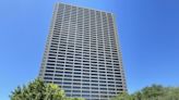Pinnacle Bank Texas holds keys to Burnett Plaza but legal feud swirls around Fort Worth's tallest tower