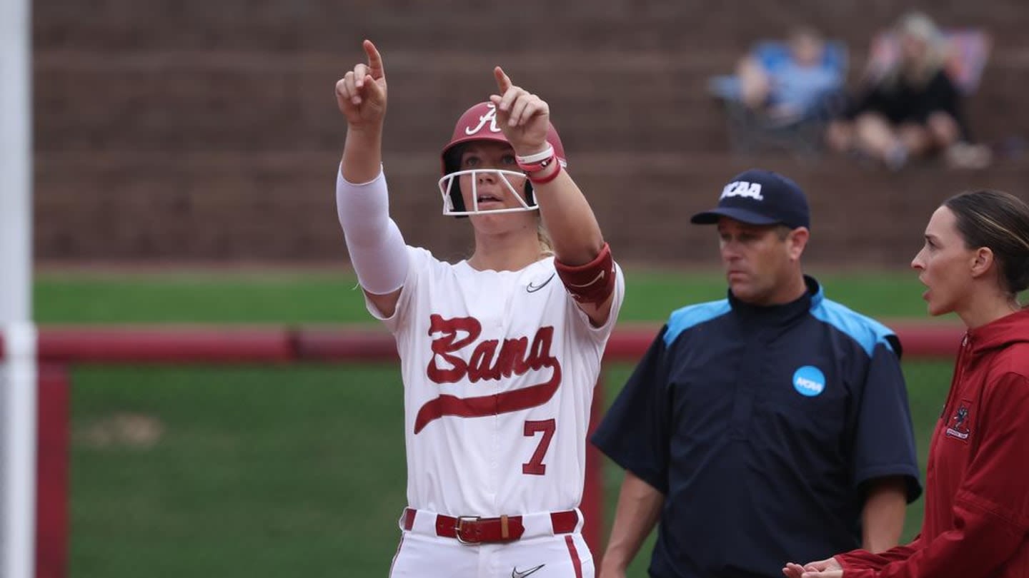 Late Steal, RBI Hit Push No. 14 Alabama Softball Past USC Upstate in Regional Opener