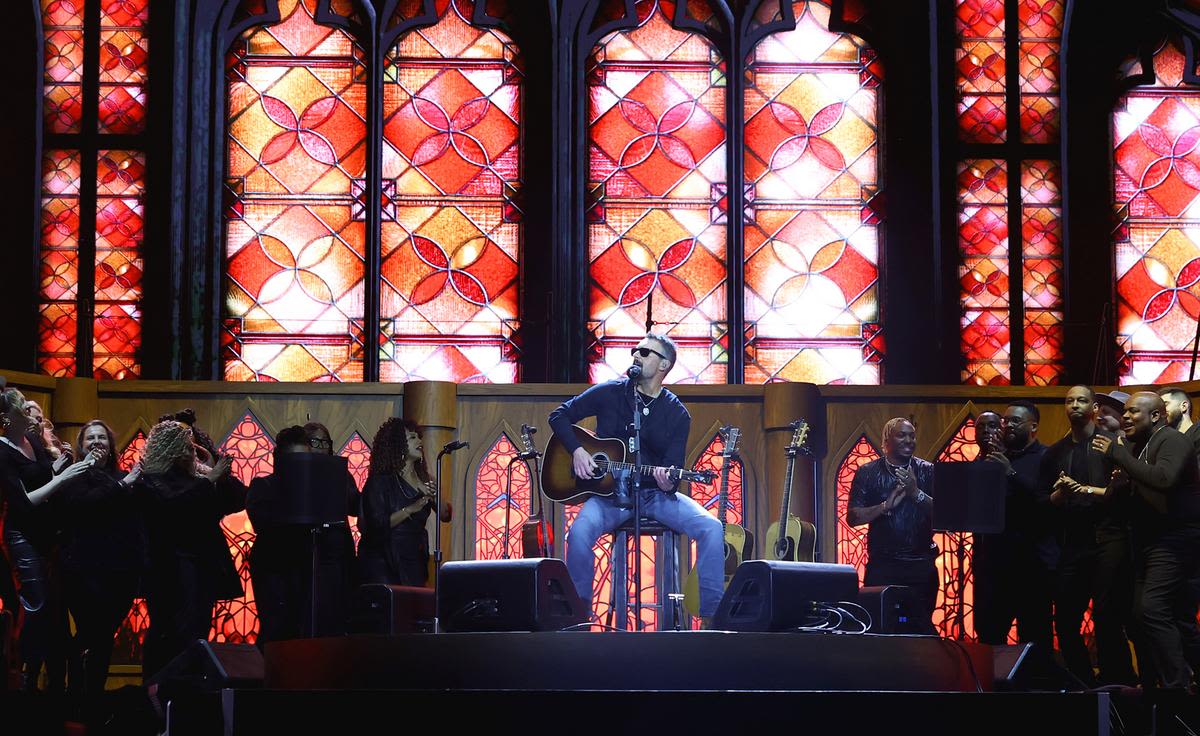 PICTURES: Eric Church Takes Fans to Church on 2024 Stagecoach Festival Day 1