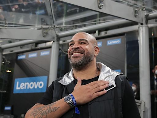 Jogo das lendas vai reunir Adriano Imperador e outros craques na Arena Batistão