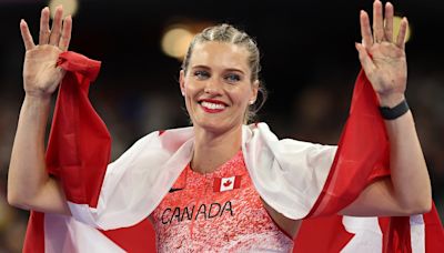 Olympic Pole Vaulter Alysha Newman Twerks After Winning Medal