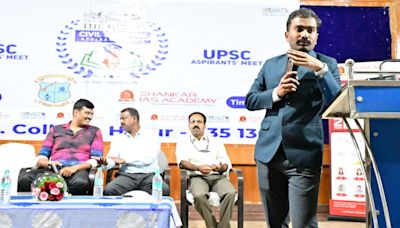 Shankar IAS Academy and The Hindu Launch UPSC Aspirants Club at MGR College in Hosur