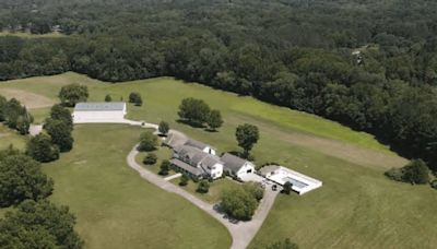 Hank Williams Jr. Sells His Custom-Built Tennessee Home, Complete With A Gun Vault & 33 Acres Of Hunting Land