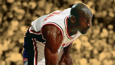 Michael Jordan on playing point guard for the Dream Team: "I told the players before the game I'm not Magic Johnson"