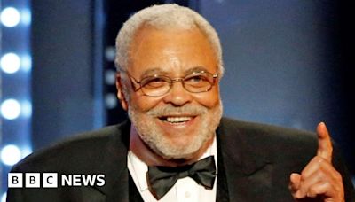 James Earl Jones: George Lucas and Mark Hamill lead tributes to actor