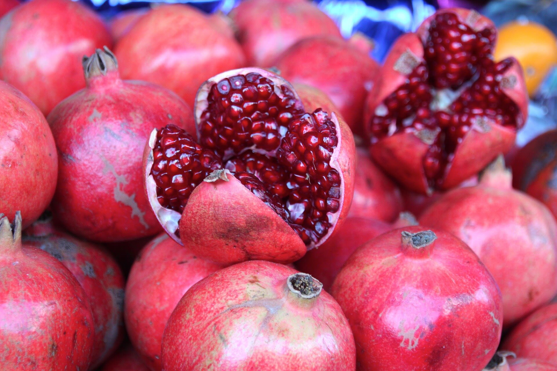 Research says pomegranates could offer a solution to fatty liver disease