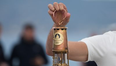 Llama olímpica partió desde Grecia con rumbo a Francia en histórico velero Belem - El Diario NY