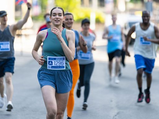 Marathon Runner Deliberately Avoids Kids Running onto the Course to Cheer Her On: 'We're More Than Mothers'