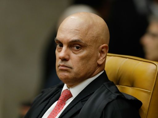 Alexandre de Moraes: Brazil judge in feud with Elon Musk