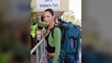 Picture Shows 'Wonder Woman' Actor Gal Gadot Showing Up to Serve in the Israel Defense Forces?