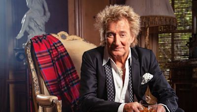 Sir Rod Stewart cree que sus ‘días están contados’ a medida que se acerca su 80 cumpleaños