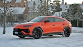 2025 Lamborghini Urus to drop gas-only model, will be a powerful plug-in hybrid