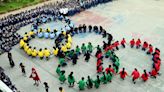 Mass run held by Carmel school to celebrate Olympics