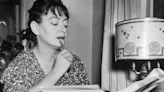 Los poemas perdidos de Dorothy Parker, una pluma ácida y provocadora que supo estar en lo más alto