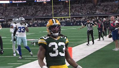 Former Packer Aaron Jones donates 500 pairs of shoes to Wisconsin schools