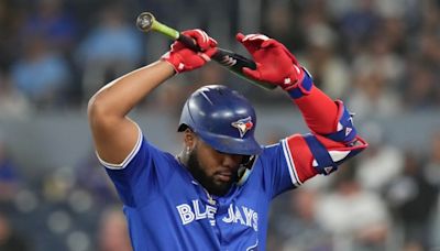 Blue Jays swept by Marlins to close out rough 2024 season - TSN.ca