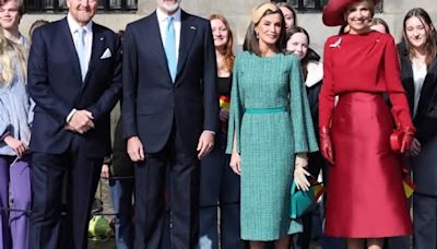 La Reina Letizia y Máxima de los Países Bajos no defraudan en su primer duelo de estilo. ¡Pura elegancia!