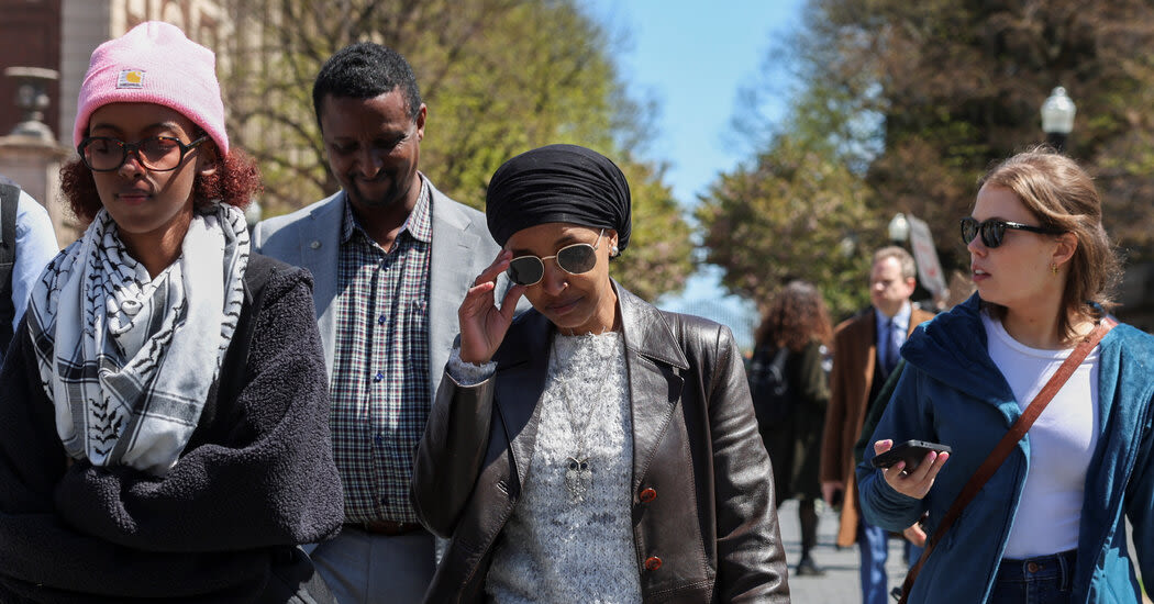 Ilhan Omar Plunges Into Democrats’ Political Storm Over War in Gaza