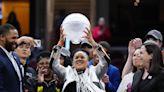 Celebrate Dawn Staley, Caitlin, women’s hoops as S.C. reigns. Men’s final could not live up | Opinion