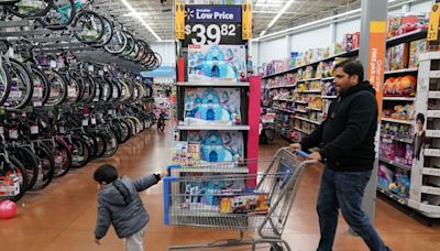 As summer sizzles, US retailers try to move back-to-school shopping to July