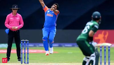 ‘Video of the day or me’: Wasim Akram impressed after a young Pakistani boy imitates Jasprit Bumrah