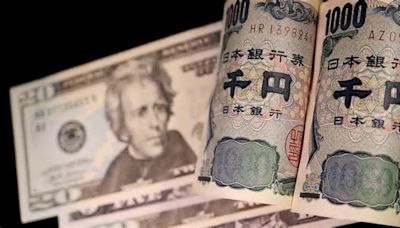 Dollar hits 5-month high against euro; yen weakest since 1990