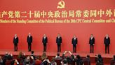 Xi presenta a la nueva cúpula china, en la que sus fieles copan todo el poder