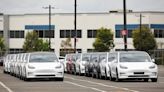 Tesla podría comenzar a fabricar autos en México el próximo año, afirma un gobernador