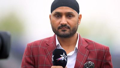 Harbhajan Faces Backlash Over 'Fake' Claim On Dhoni's Rare Outburst After CSK's IPL 2024 Exit