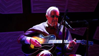 La música de T Bone Burnett asume la calidez de los sonidos acústicos