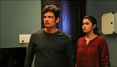 Black movie review: Jiiva, Priya Bhavanishankar shine in a gripping, intriguing melange of genres