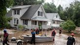 Fuertes lluvias e inundaciones azotan el noreste EEUU, autoridades dicen se avecinan más