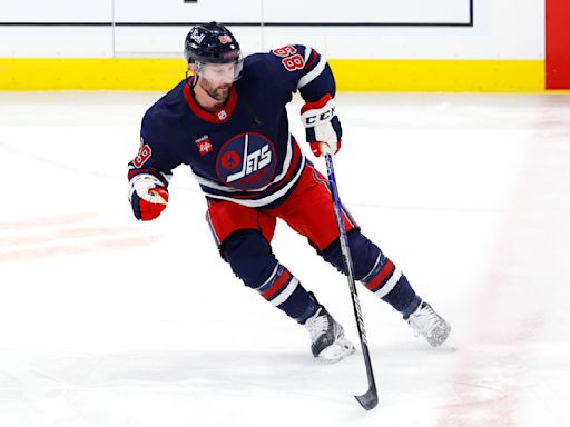 Former Jets Forward Signs PTO in Carolina