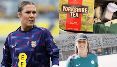 Mary Earps is off to Paris! Lionesses and ex-Man Utd goalkeeper reveals her travel packing 'priorities' as she heads to new adventure with PSG | Goal.com Uganda