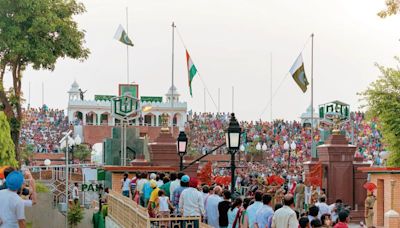 External affairs add spice to Amritsar contest