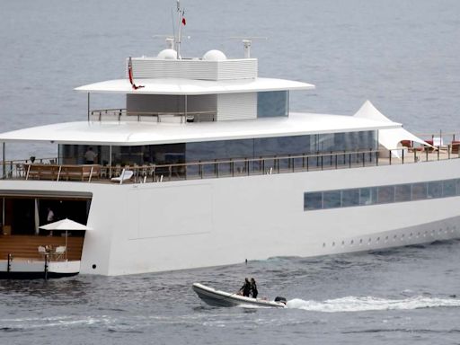 Steve Jobs' $130M Superyacht Crashes Into Another Multimillion-Dollar Ship in Wild Video