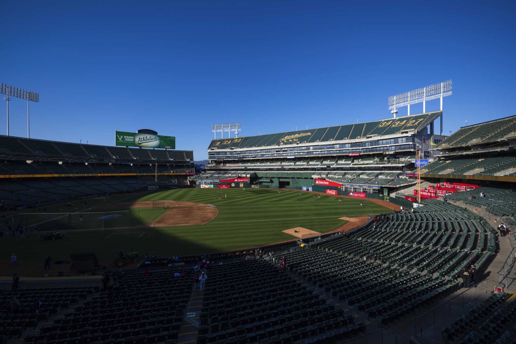 City strikes deal to sell its half of soon-to-be-former Oakland A's coliseum