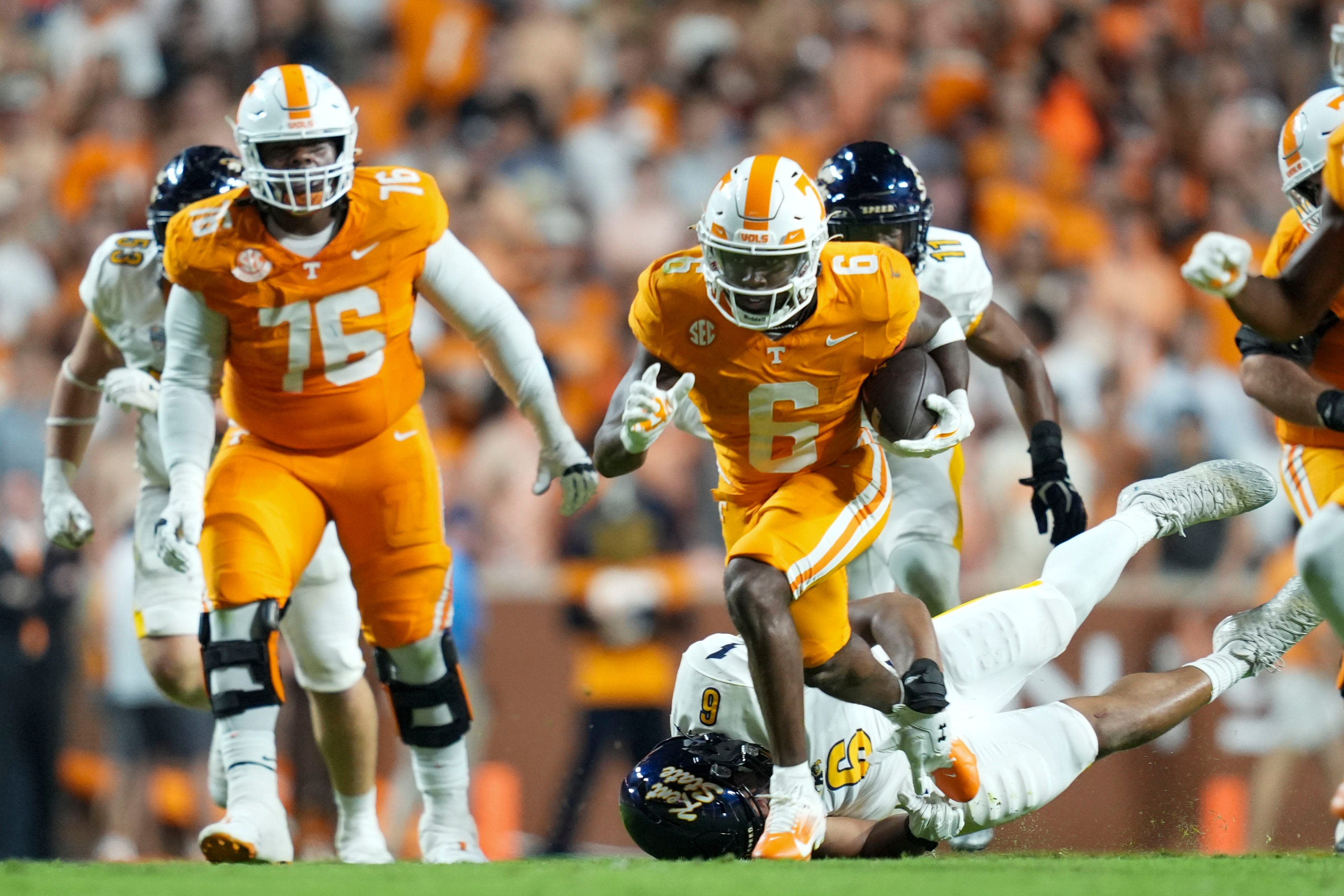 Tennessee football sets program record for points in a half vs Kent State