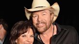 Who Is Toby Keith's Wife? All About Tricia Lucus