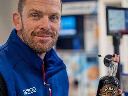 From scrum to rum: Rugby hero’s drink to hit supermarket shelves