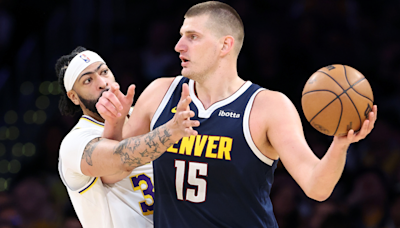 NBA playoffs scores, live updates, highlights: Lakers vs. Nuggets and Thunder vs. Pelicans in Monday clashes