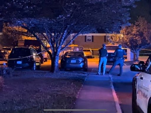 Two injured in shooting on Stratford Park Drive SW in Roanoke