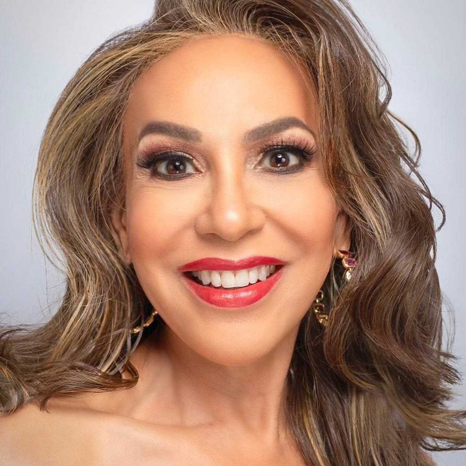 Never too late: 71-year-old woman makes history as oldest contestant competing in Miss Texas USA