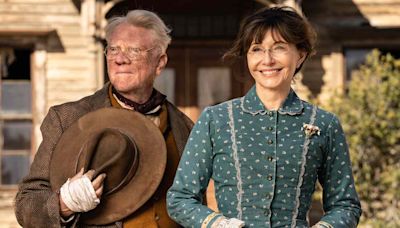 Malcolm McDowell Says Working with Ex Mary Steenburgen Again Felt Like 'Putting on a Pair of Comfortable Slippers'