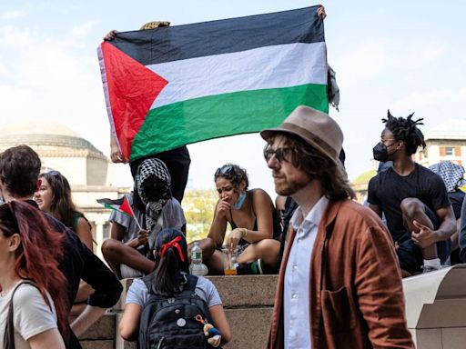 Columbia University Protesters Defy Deadline to Disband