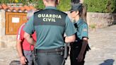 La Guardia Civil detiene a una mujer, de Selaya, por estafar más de 9.000 euros a un sexagenario